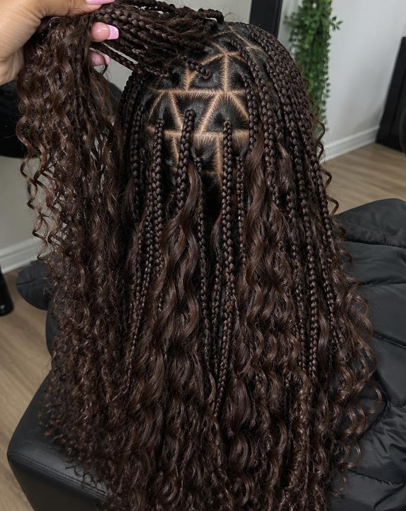 Brown boho knotless braids with triangle parts